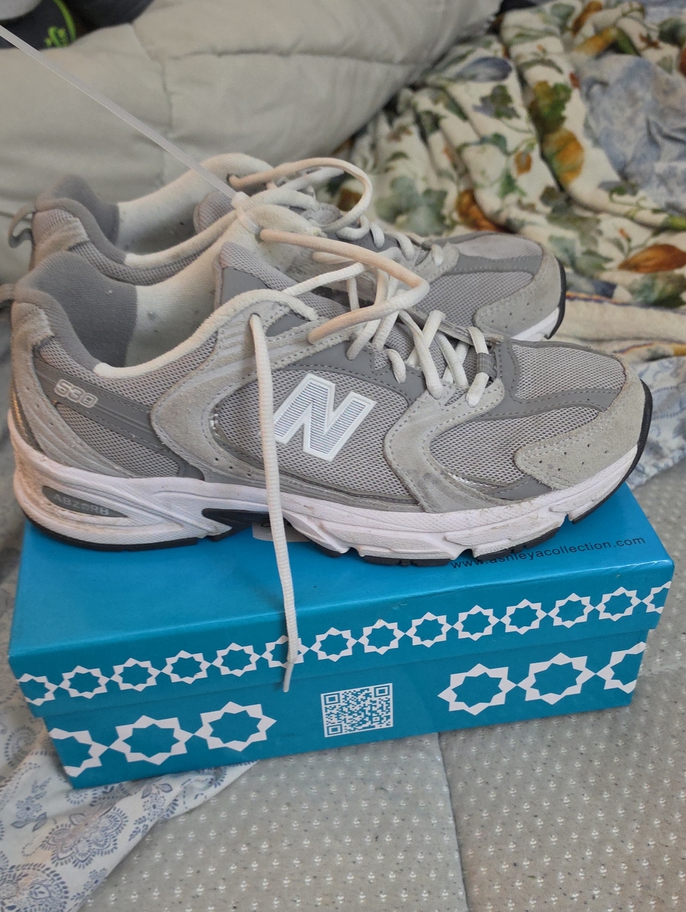 New Balance Gray and White 530 Athletic Sneakers